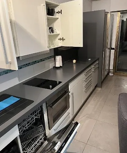 Eden Park アパート *